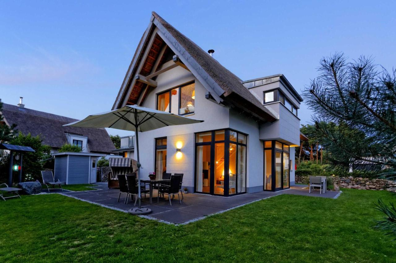 Pier 8 Villa Karlshagen Exterior photo